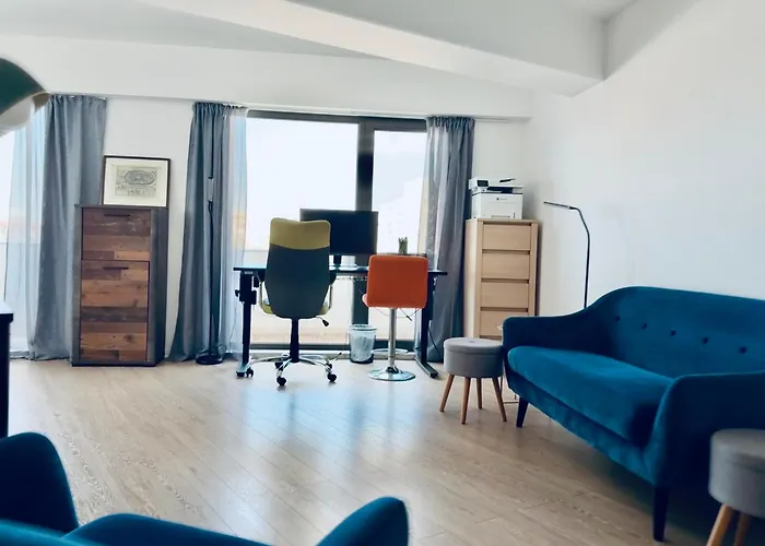 Your Modern Home In The Armenian Quarter